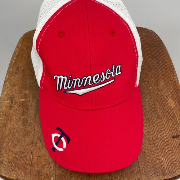 Minnesota Twins Baseball Hat Red White Mesh Dairy Queen Game Promo 2012 One Size - Picture 3 of 14